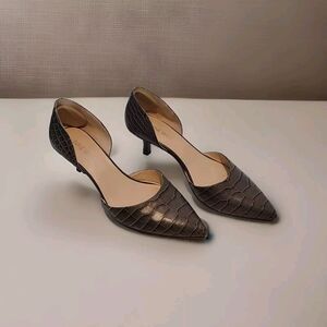 Nine West Women's Pointed Toe Croc-Embossed Pumps - Size 7M - Stylish & Elegant